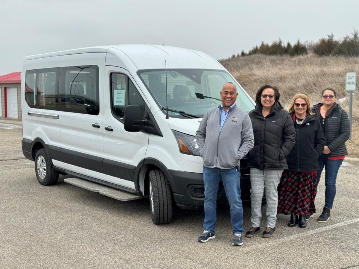 Standing Rock Sioux Tribe celebrates new electric vehicles, charging station - image